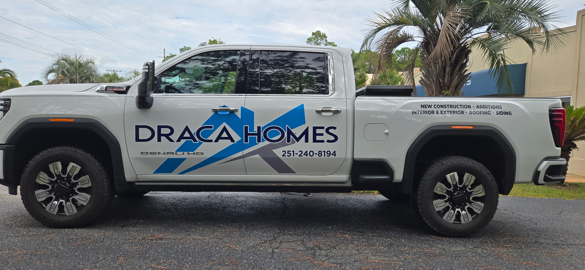 Vehicle Graphics and Wraps